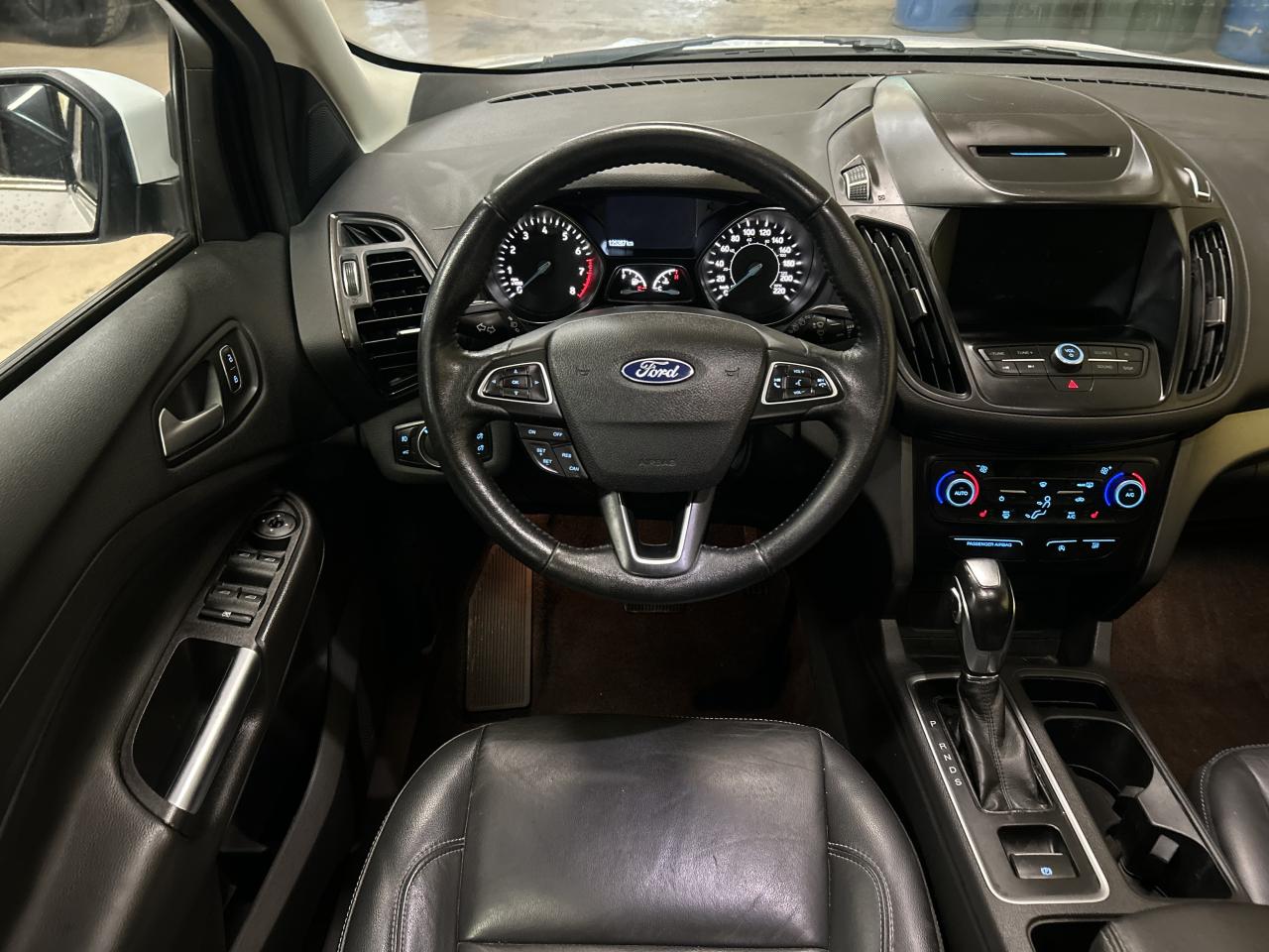 2018 Ford Escape SEL Photo