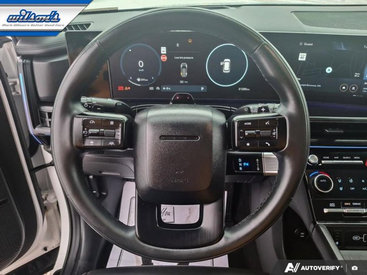 2025 Hyundai Santa Fe Ultimate Calligraphy AWD | 2nd Row Captain's Chairs | Moonroof | Heated + Cooled Seats | and More ! Photo