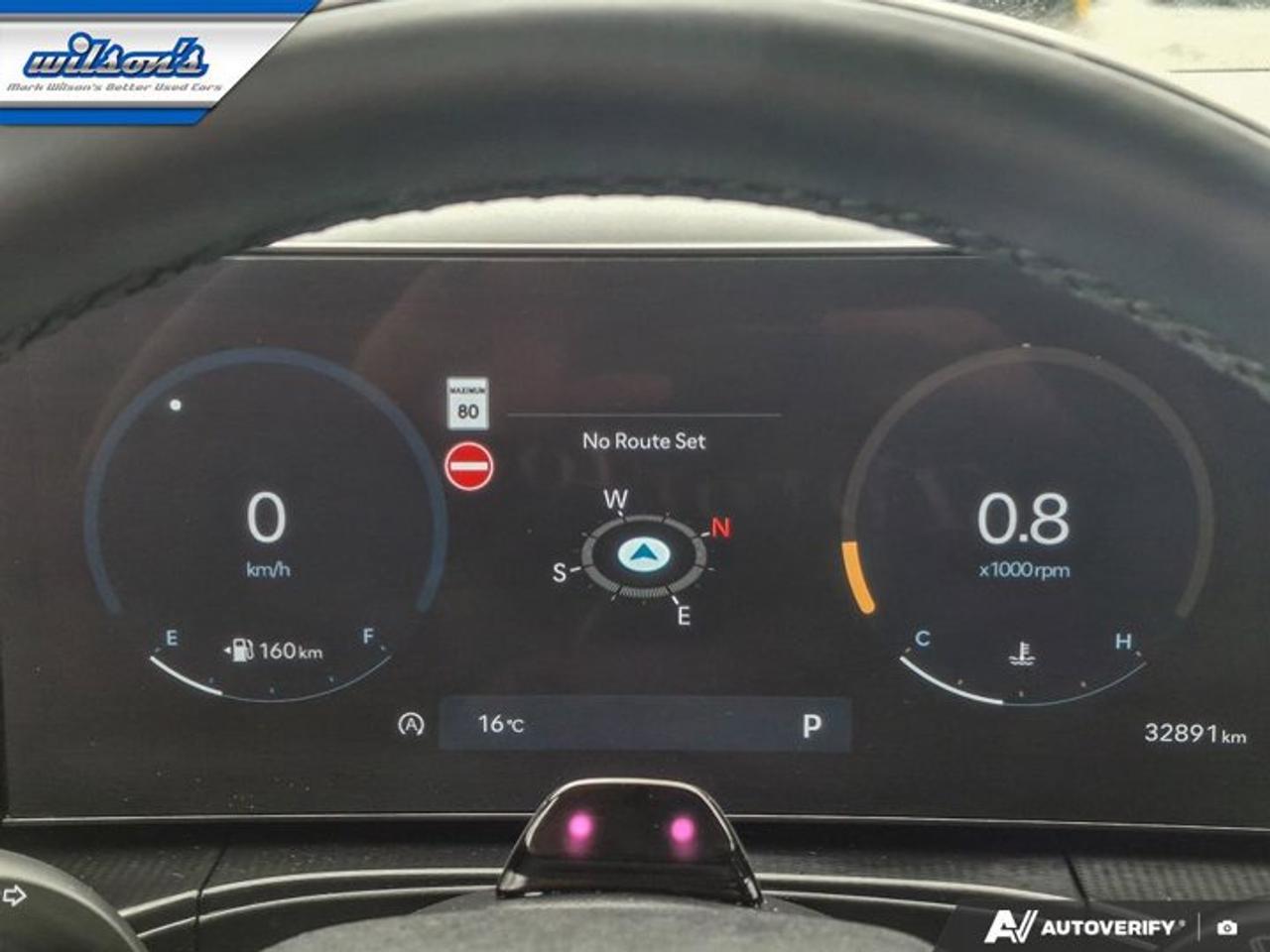 2025 Hyundai Santa Fe Ultimate Calligraphy AWD | 2nd Row Captain's Chairs | Moonroof | Heated + Cooled Seats | and More ! Photo