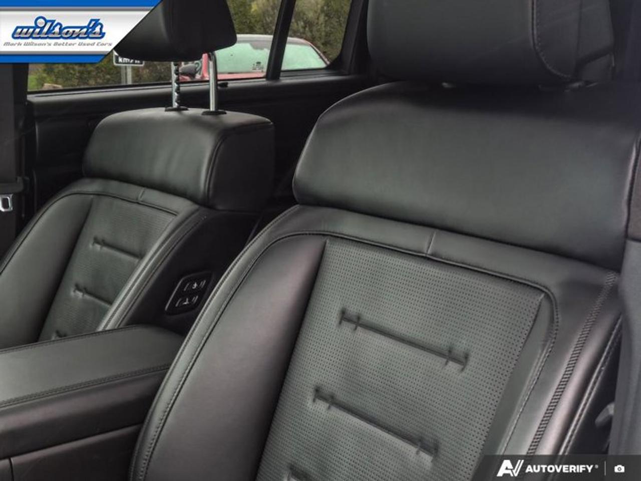 2025 Hyundai Santa Fe Ultimate Calligraphy AWD | 2nd Row Captain's Chairs | Moonroof | Heated + Cooled Seats | and More ! Photo
