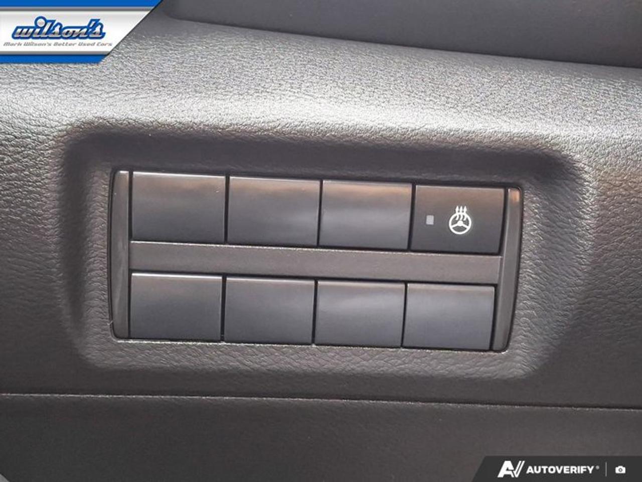 2024 Nissan Kicks SR | Leather | Heated Seats + Steering | 360 Cam | Bose Audio | Remote Start | and More ! Photo