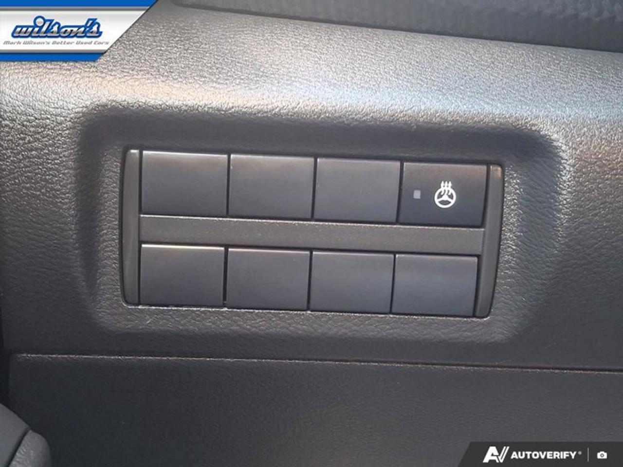 2024 Nissan Kicks SV | Heated Seats + Steering | Intelligent Cruise | Remote Start | CarPlay + Android | and More ! Photo