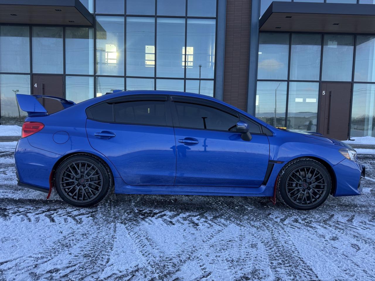 2016 Subaru WRX STI Photo3