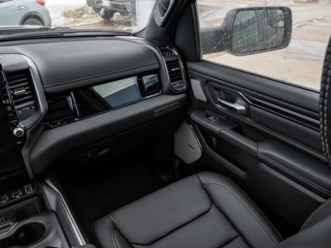 2026 RAM 1500 SPORT Photo