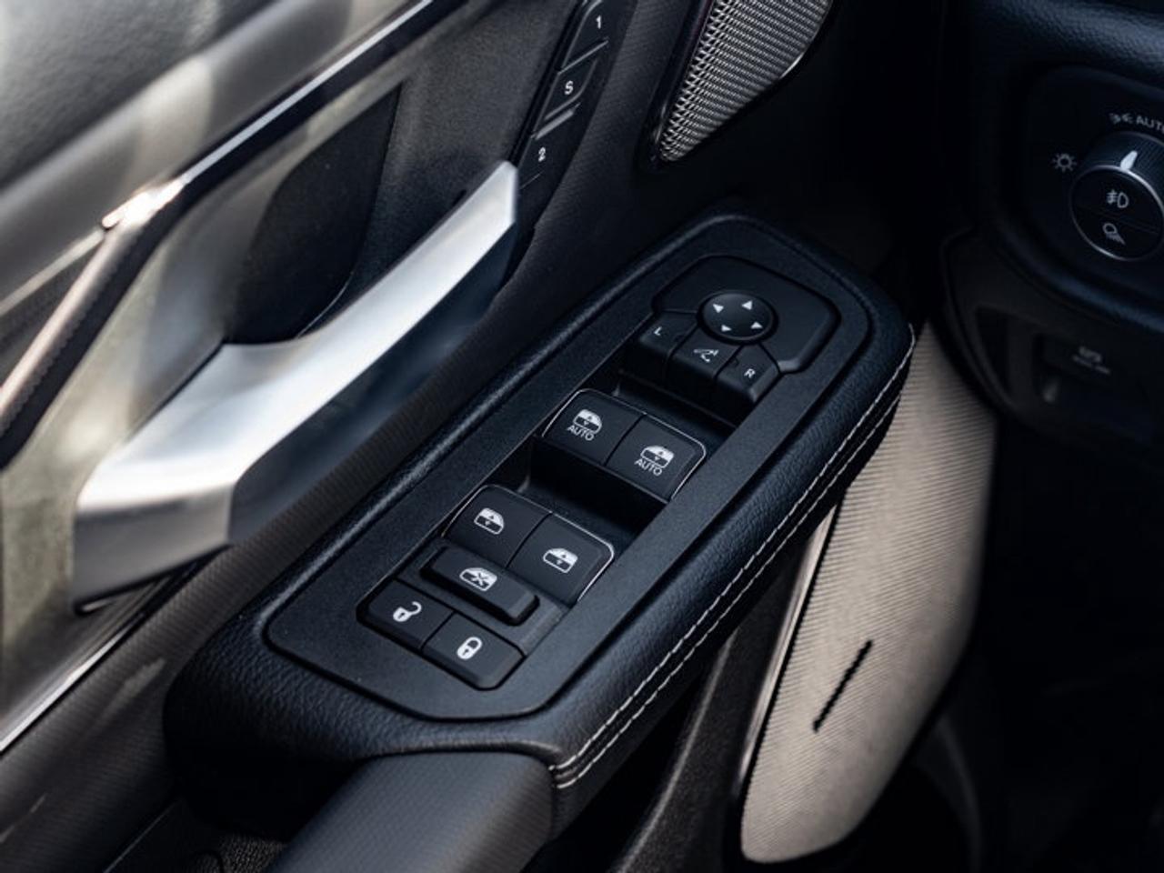 2026 RAM 1500 SPORT Photo