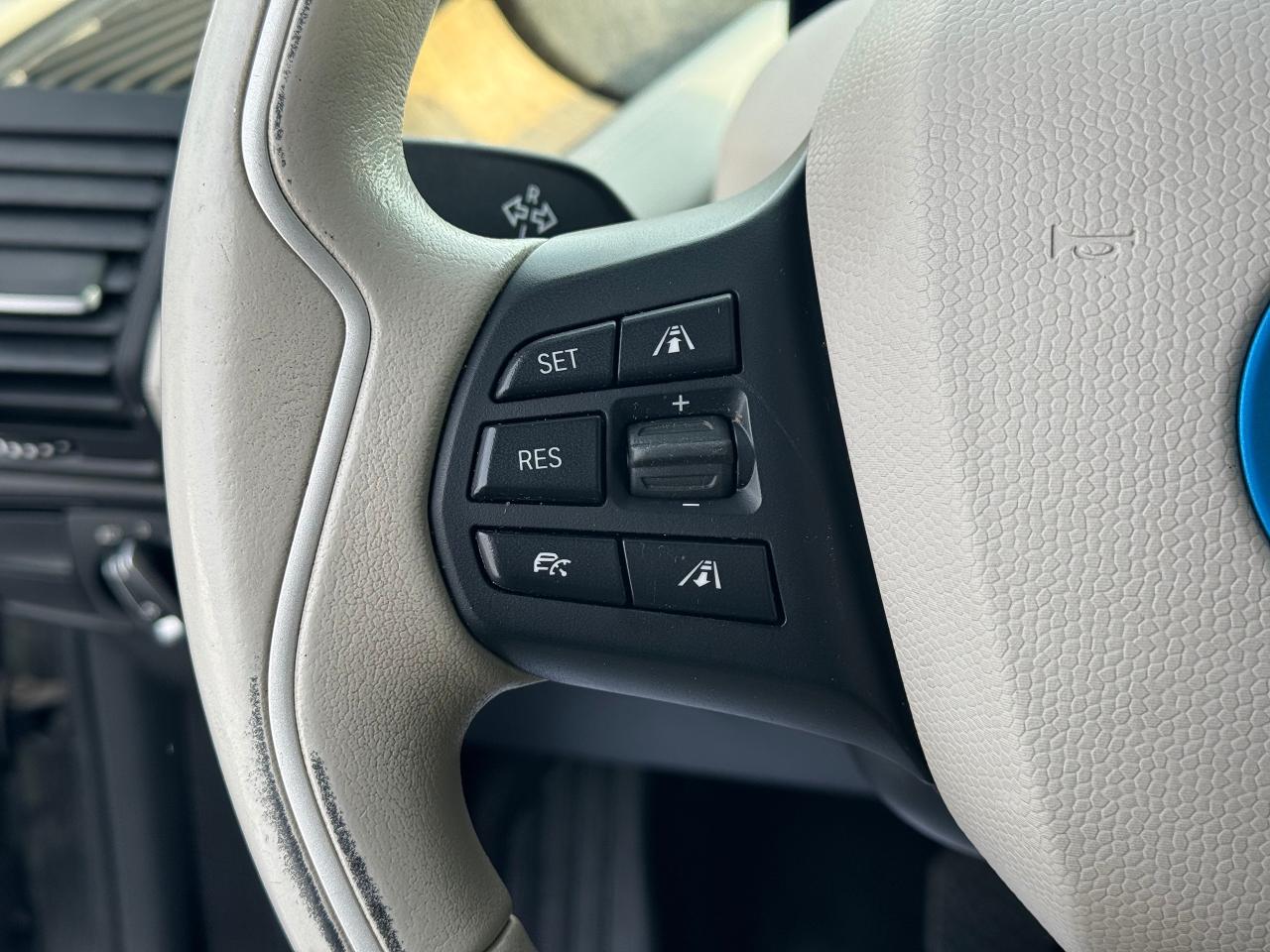 2014 BMW i3 BEV **FULLY ELECTRIC** Photo