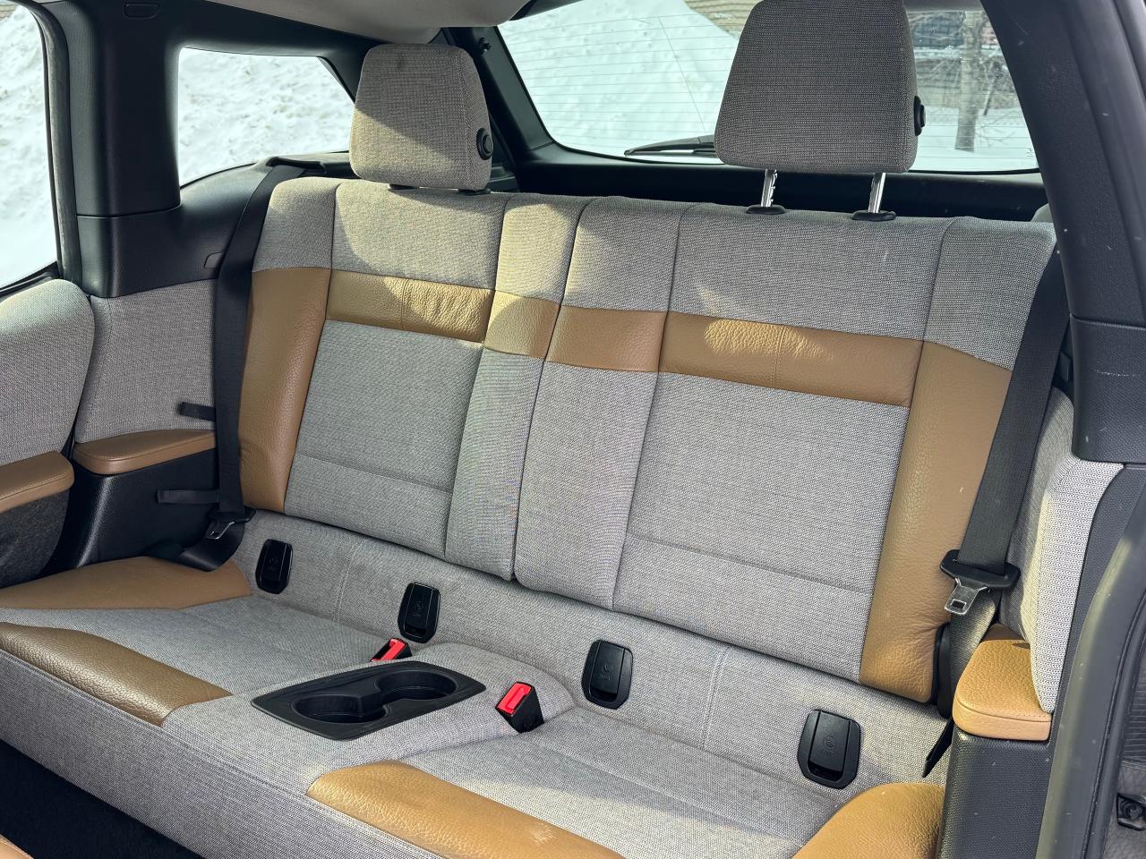 2014 BMW i3 BEV **FULLY ELECTRIC** Photo