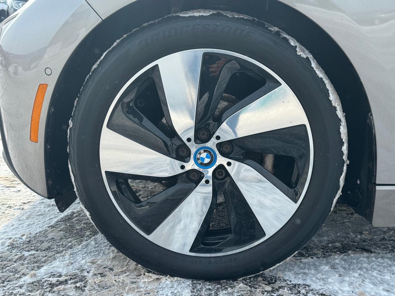 2014 BMW i3 BEV **FULLY ELECTRIC** Photo