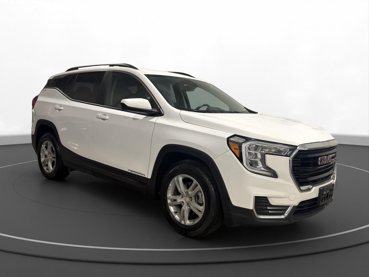 2022 GMC Terrain SLE Photo2