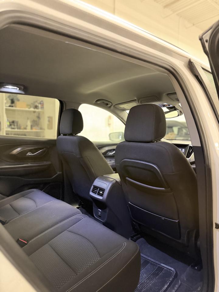 2022 GMC Terrain SLE Photo