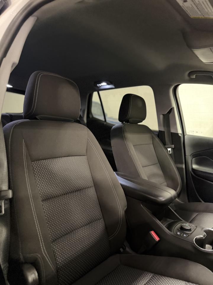 2022 GMC Terrain SLE Photo