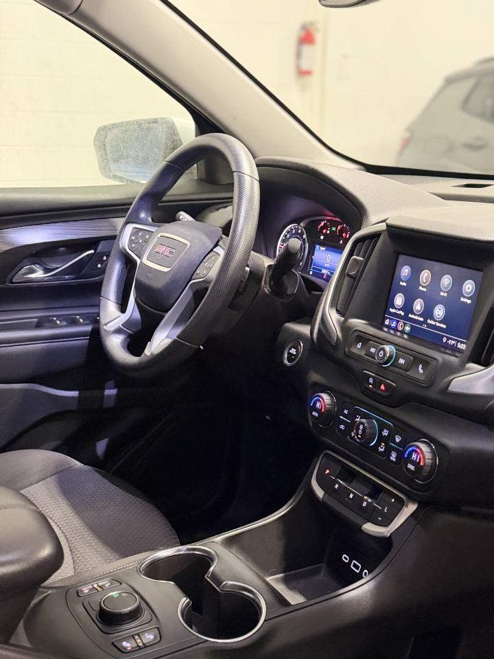 2022 GMC Terrain SLE Photo