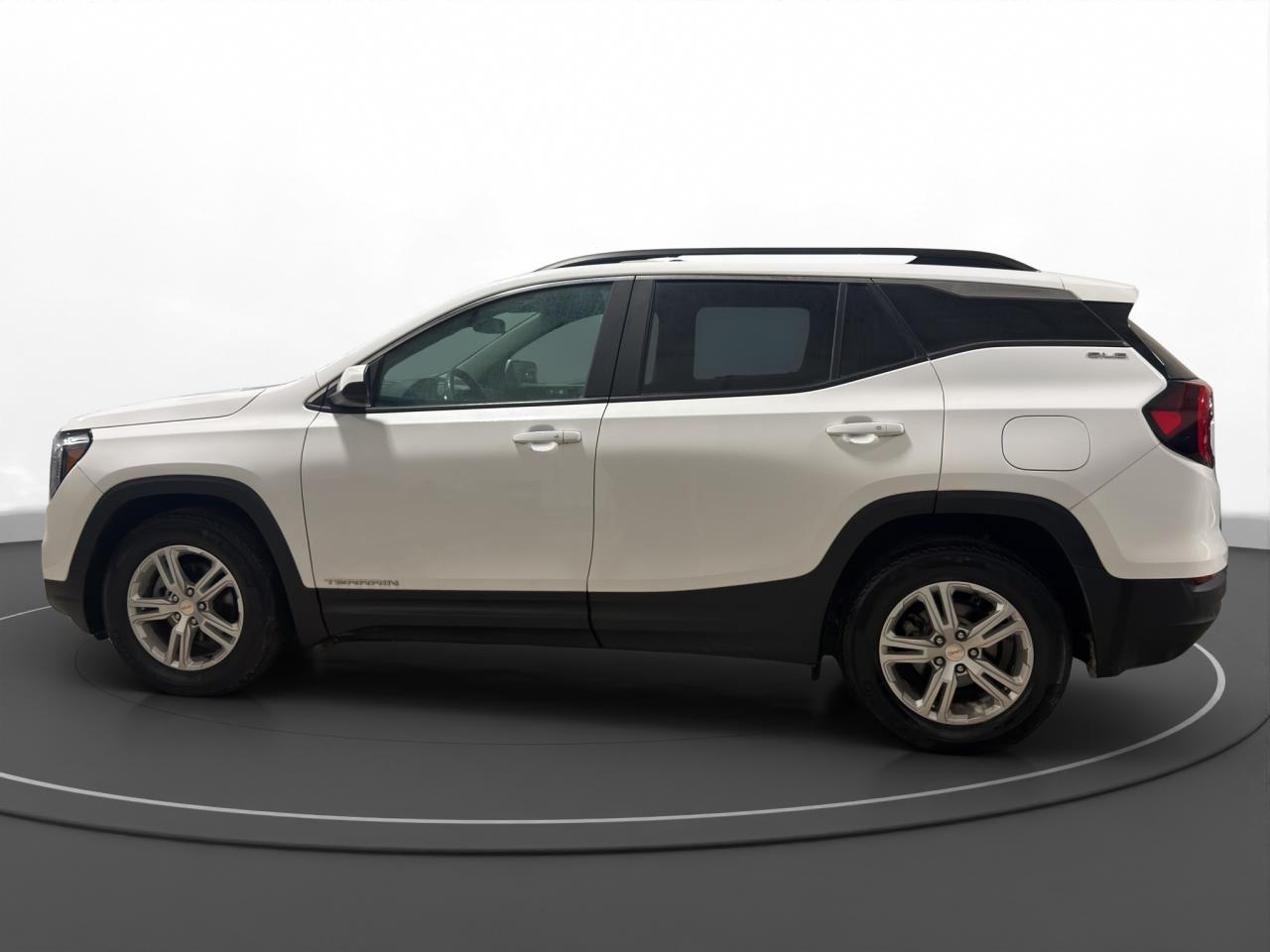 2021 GMC Terrain SLE Photo3