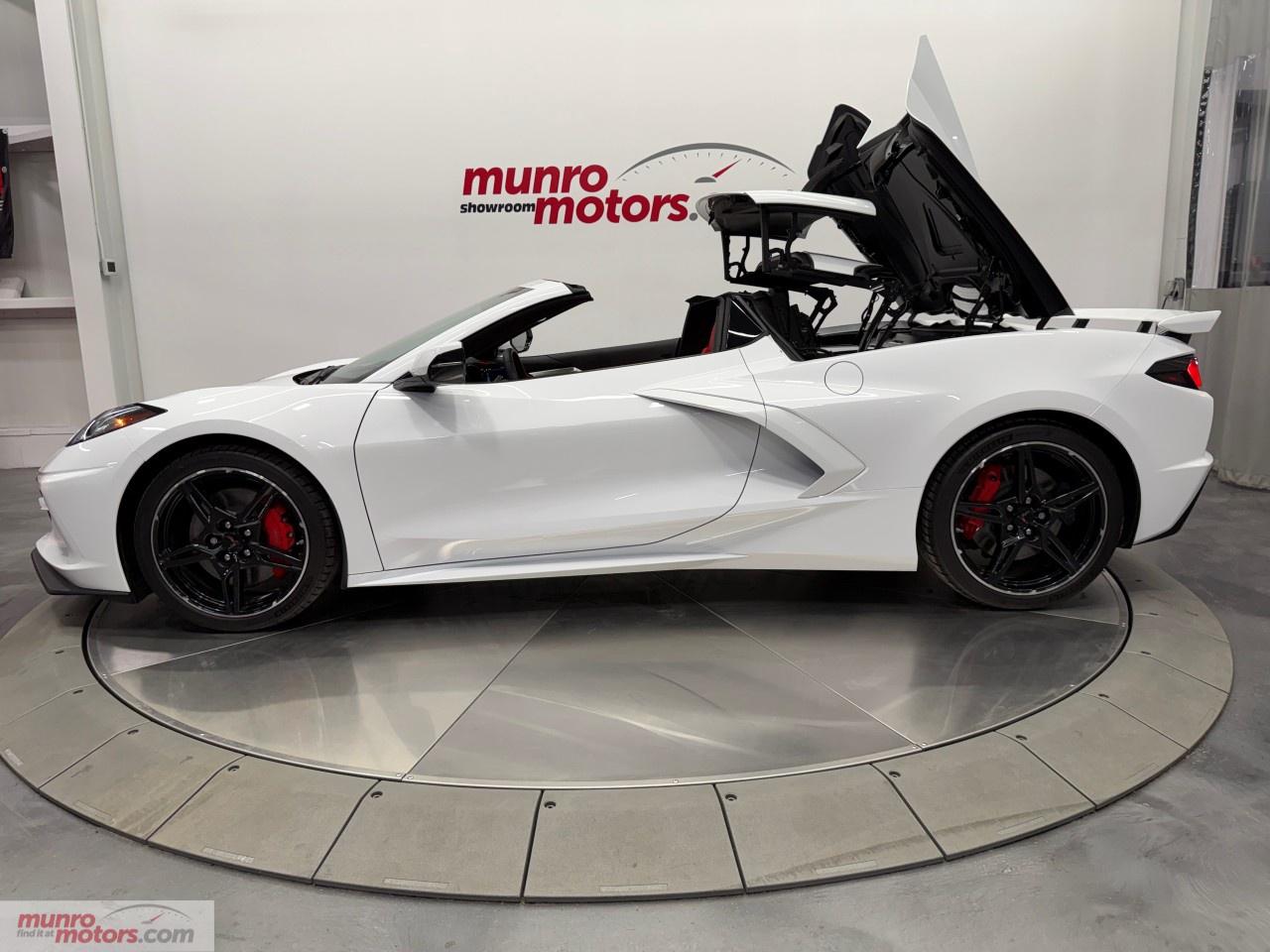 2025 Chevrolet Corvette StingRay Convertible 3LT Photo