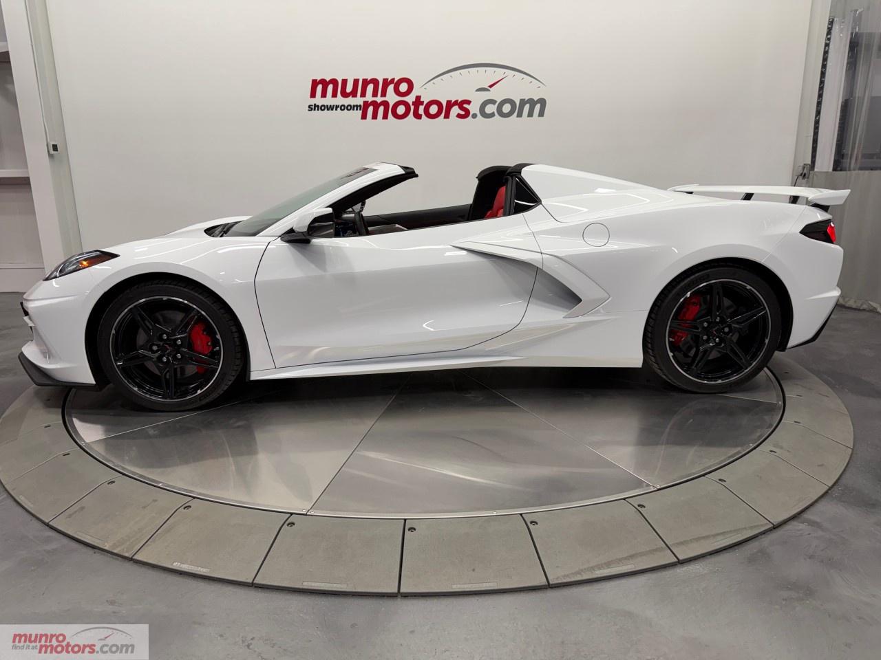 2025 Chevrolet Corvette StingRay Convertible 3LT Photo