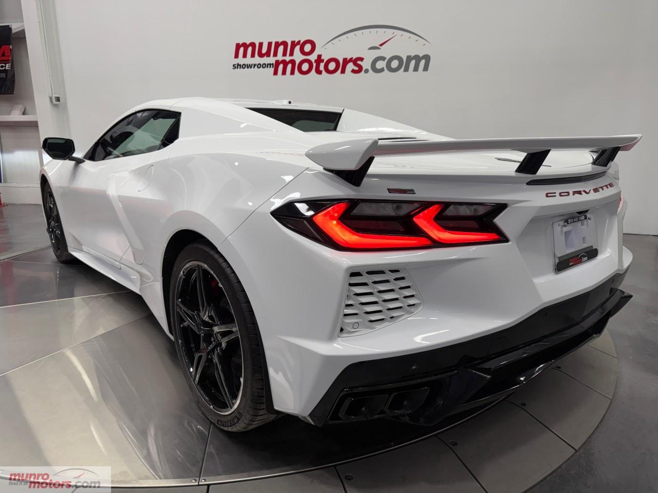 2025 Chevrolet Corvette StingRay Convertible 3LT Photo
