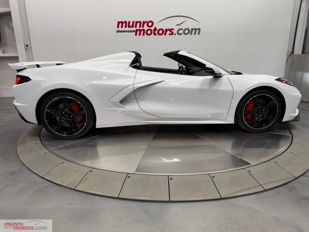 2025 Chevrolet Corvette StingRay Convertible 3LT Photo