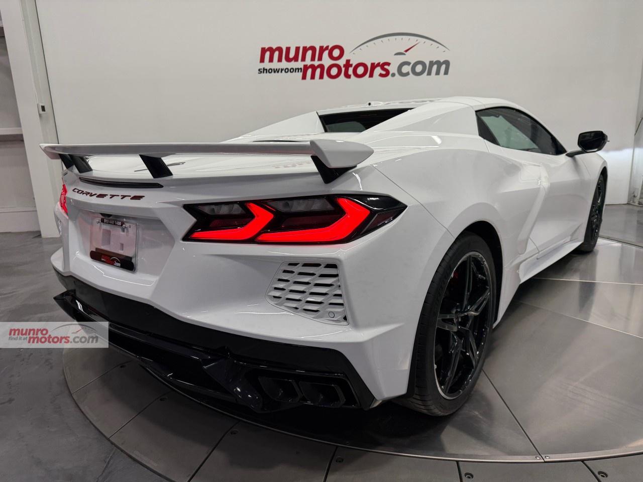 2025 Chevrolet Corvette StingRay Convertible 3LT Photo