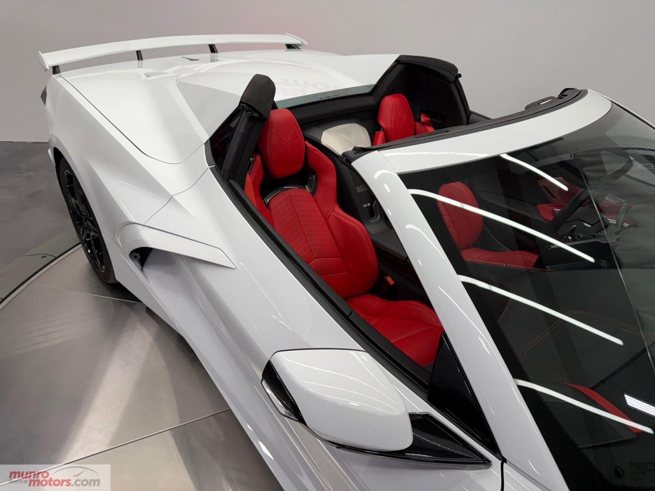 2025 Chevrolet Corvette StingRay Convertible 3LT Photo