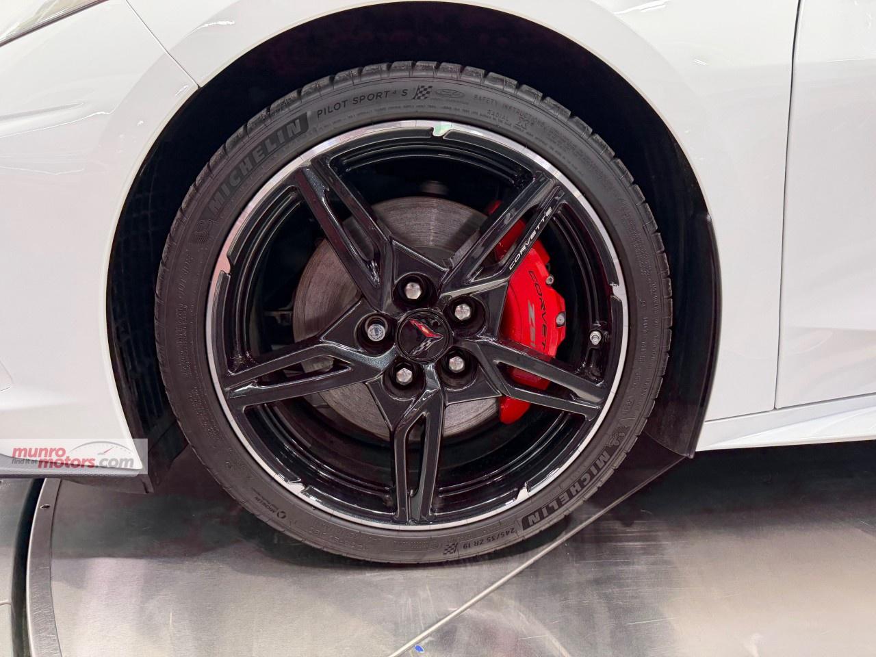 2025 Chevrolet Corvette StingRay Convertible 3LT Photo