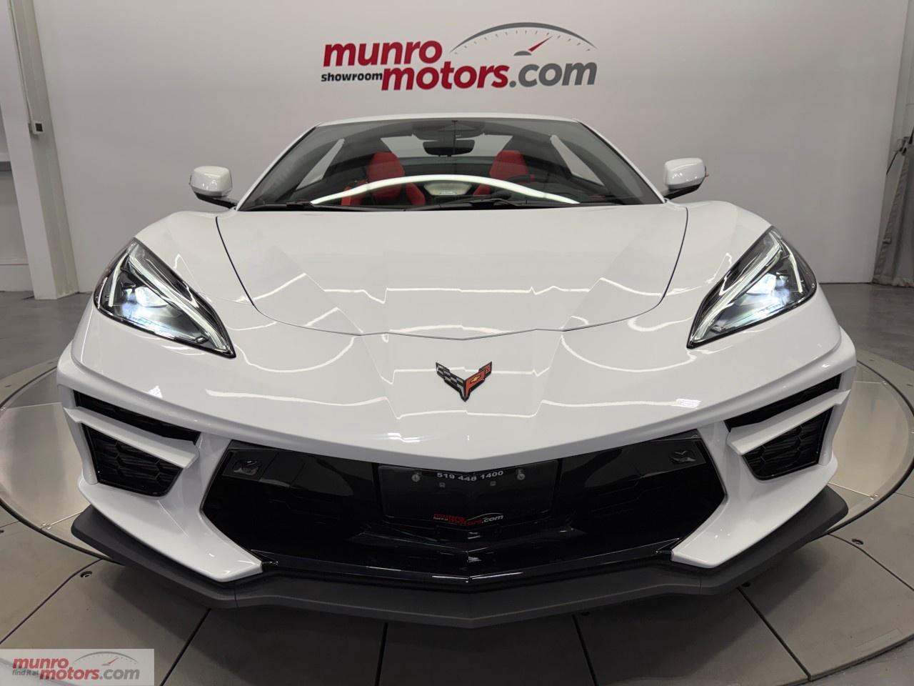 2025 Chevrolet Corvette StingRay Convertible 3LT Photo2