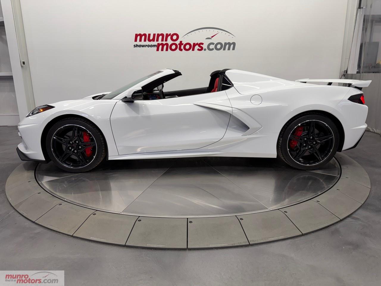 2025 Chevrolet Corvette StingRay Convertible 3LT Photo