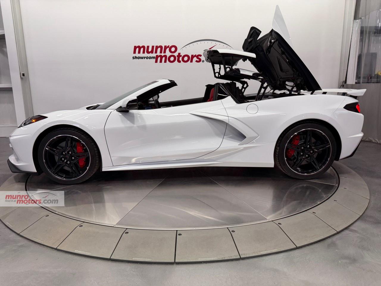 2025 Chevrolet Corvette StingRay Convertible 3LT Photo