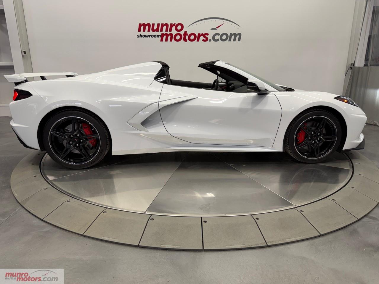 2025 Chevrolet Corvette StingRay Convertible 3LT Photo