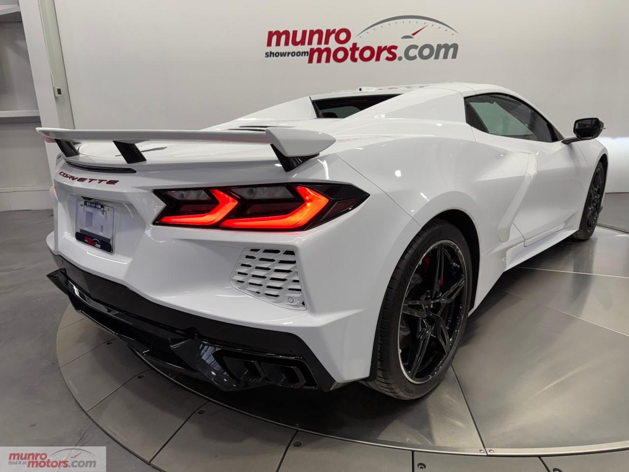 2025 Chevrolet Corvette StingRay Convertible 3LT Photo