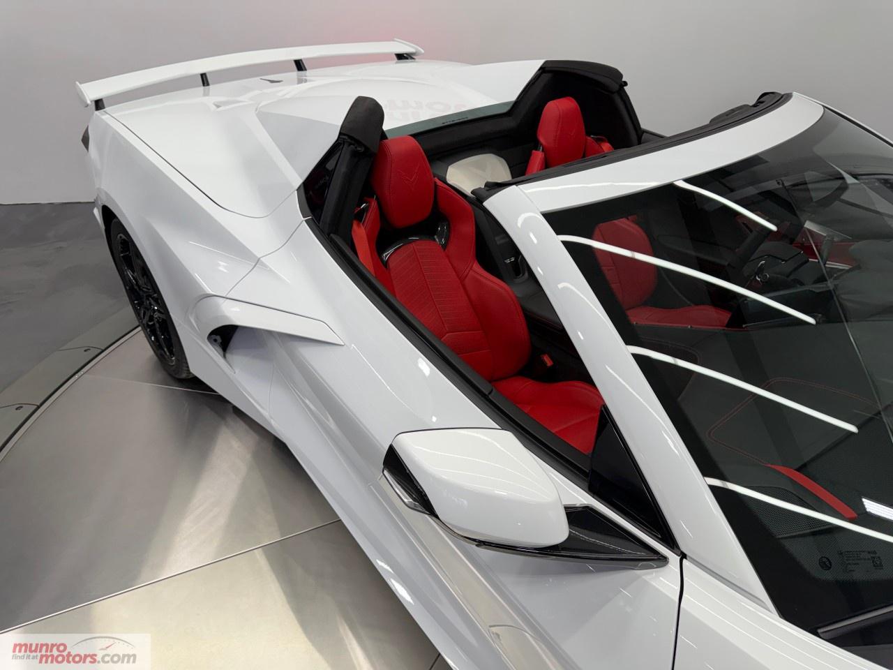 2025 Chevrolet Corvette StingRay Convertible 3LT Photo