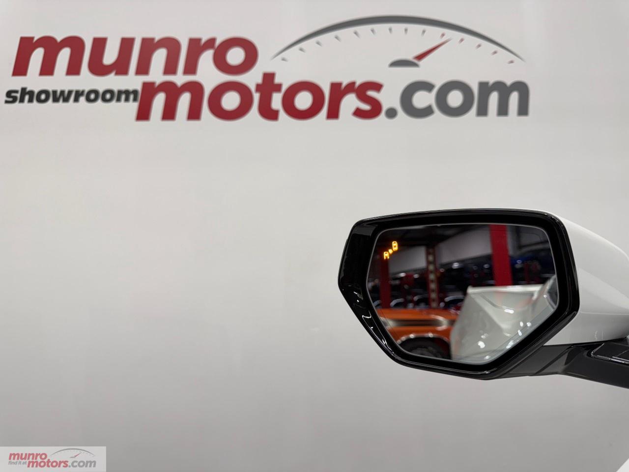 2025 Chevrolet Corvette StingRay Convertible 3LT Photo