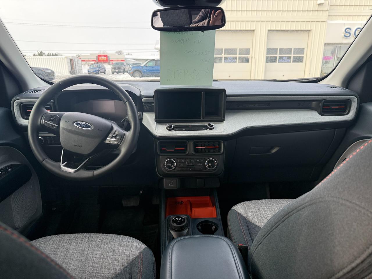 2023 Ford Maverick XLT Photo