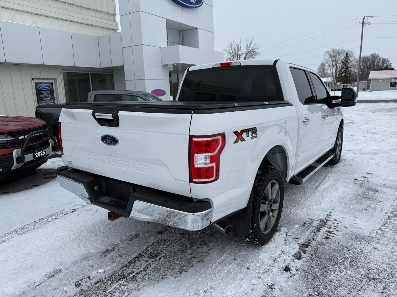 2020 Ford F-150 XLT Photo