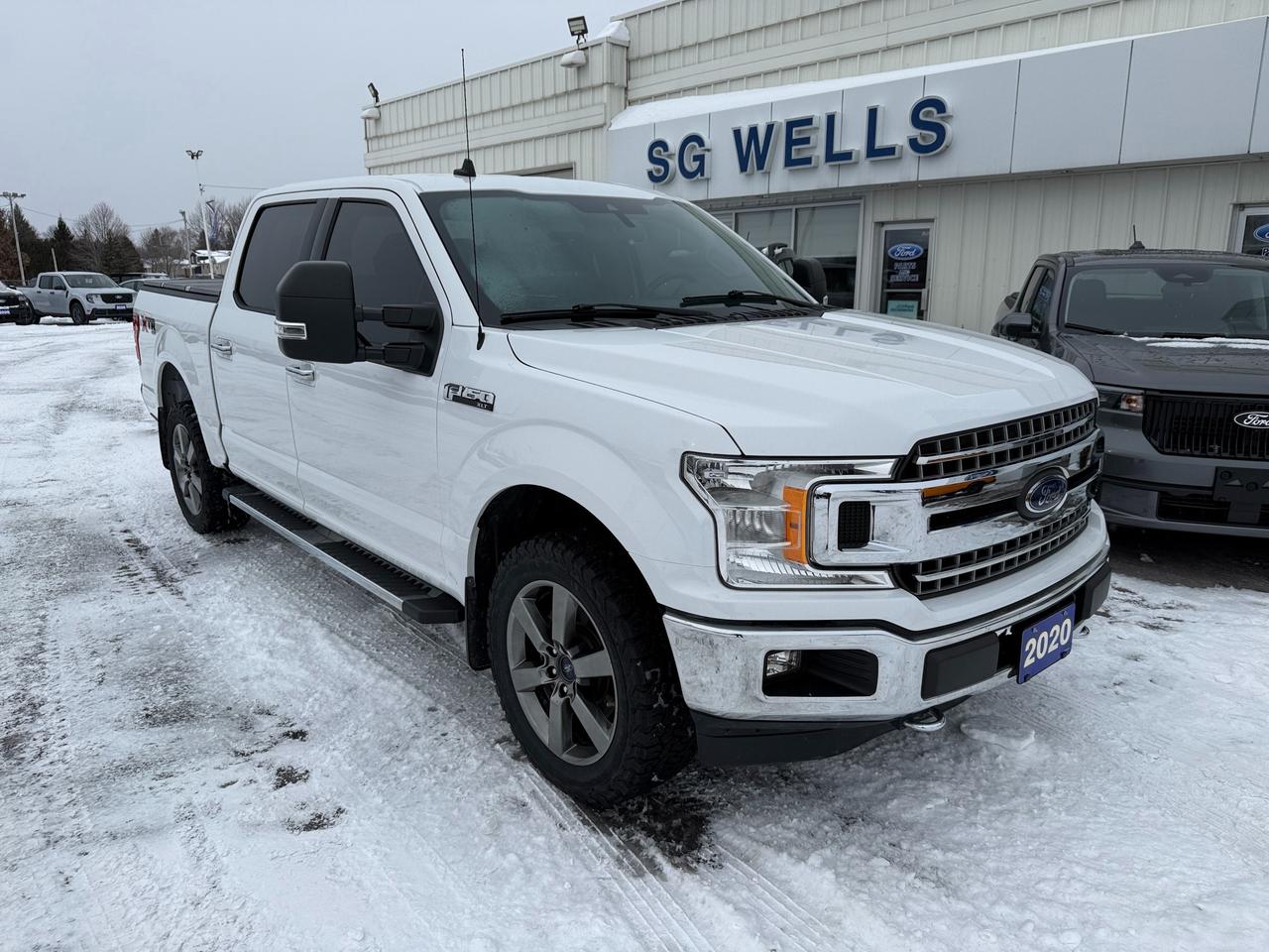 2020 Ford F-150 XLT Photo2
