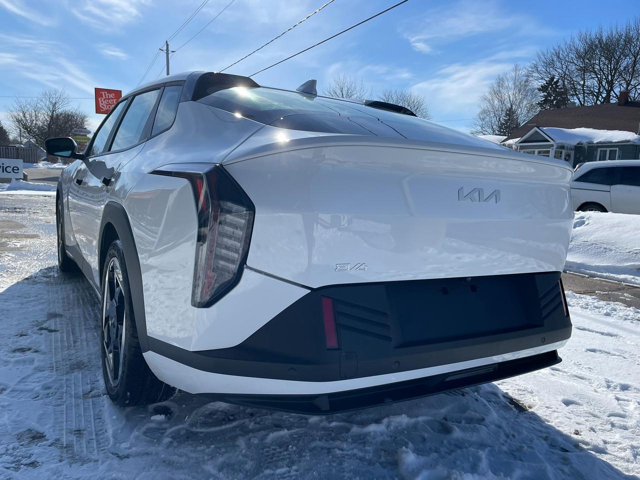 2026 Kia EV4 WIND PREMIUM Photo