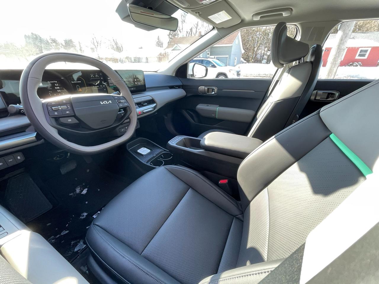 2026 Kia EV4 WIND PREMIUM Photo