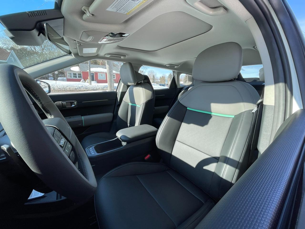 2026 Kia EV4 WIND PREMIUM Photo