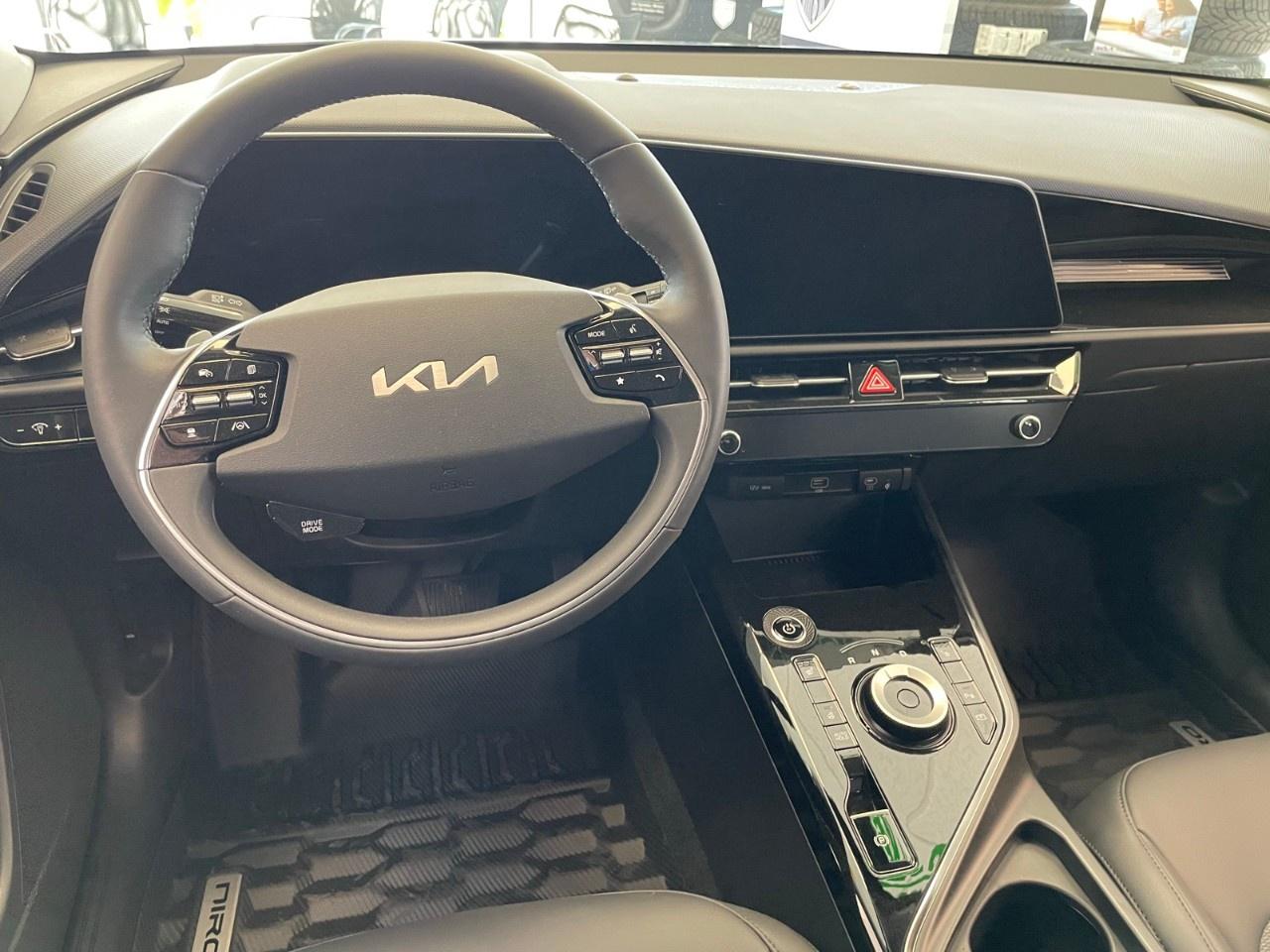 2026 Kia NIRO EV Wind  FWD Photo