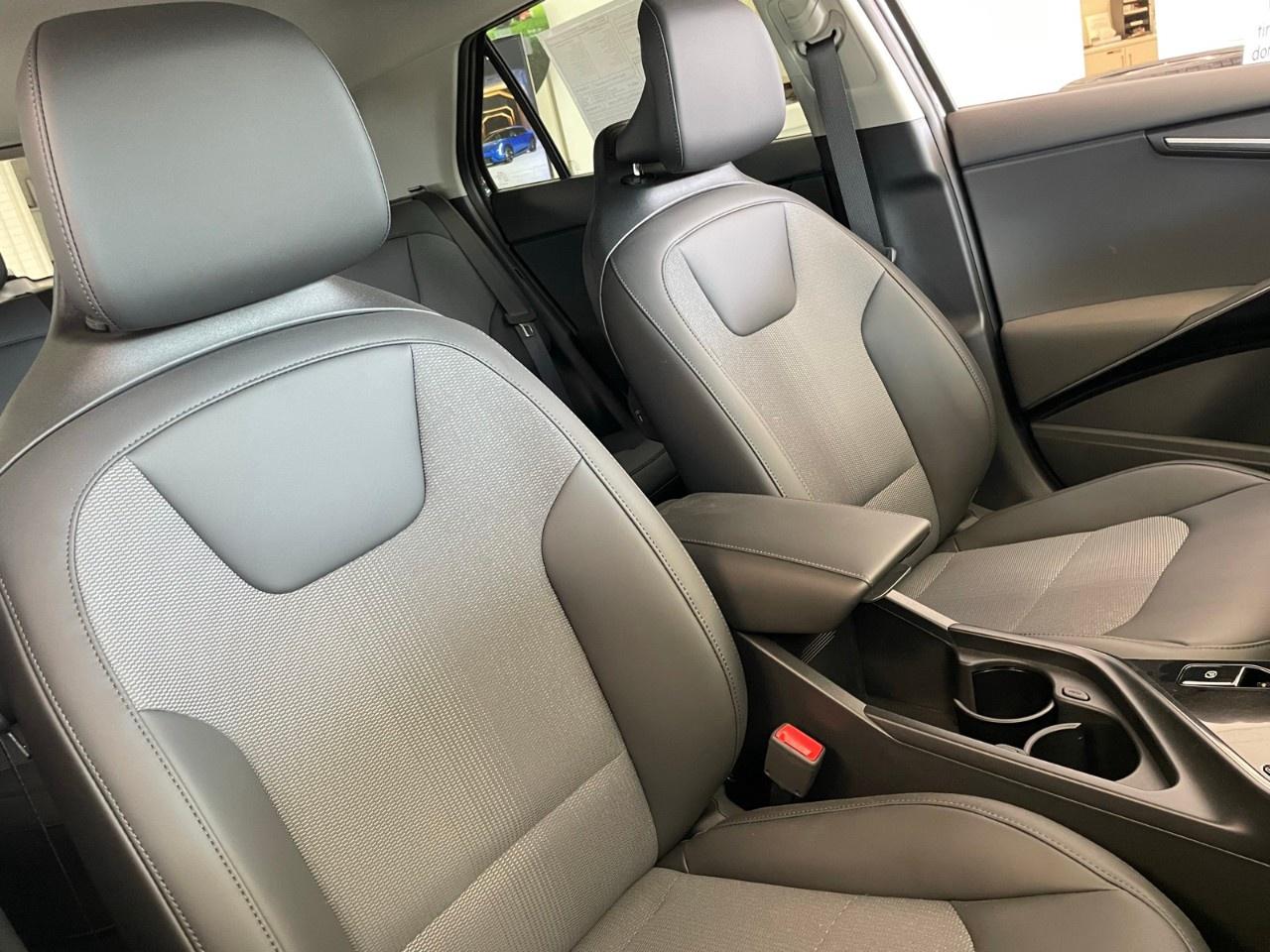 2026 Kia NIRO EV Wind  FWD Photo