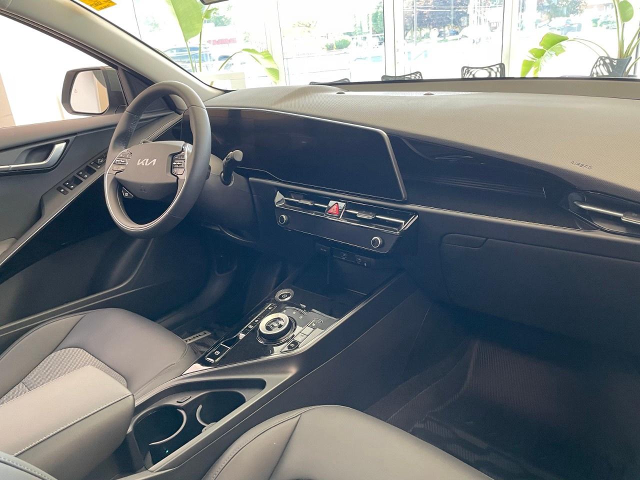 2026 Kia NIRO EV Wind  FWD Photo