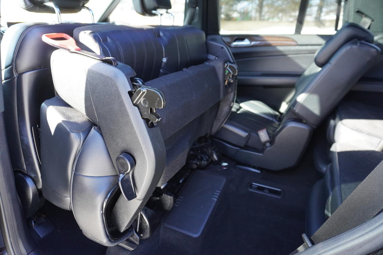 2017 Mercedes-Benz GLS 450 / 1 OWNER / NO ACCIDENTS / AMG PACKAGE/ 7 PASS Photo