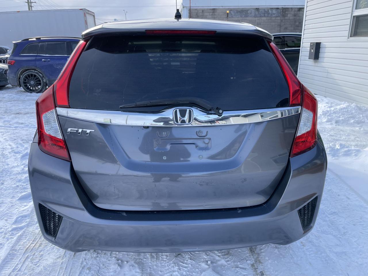 2016 Honda Fit EX **ONLY 21,000KM! YES, YOU READ RIGHT!** Photo