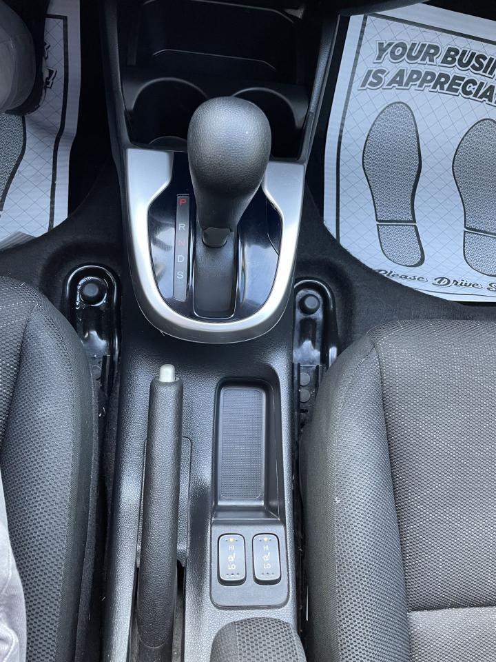 2016 Honda Fit EX **ONLY 21,000KM! YES, YOU READ RIGHT!** Photo