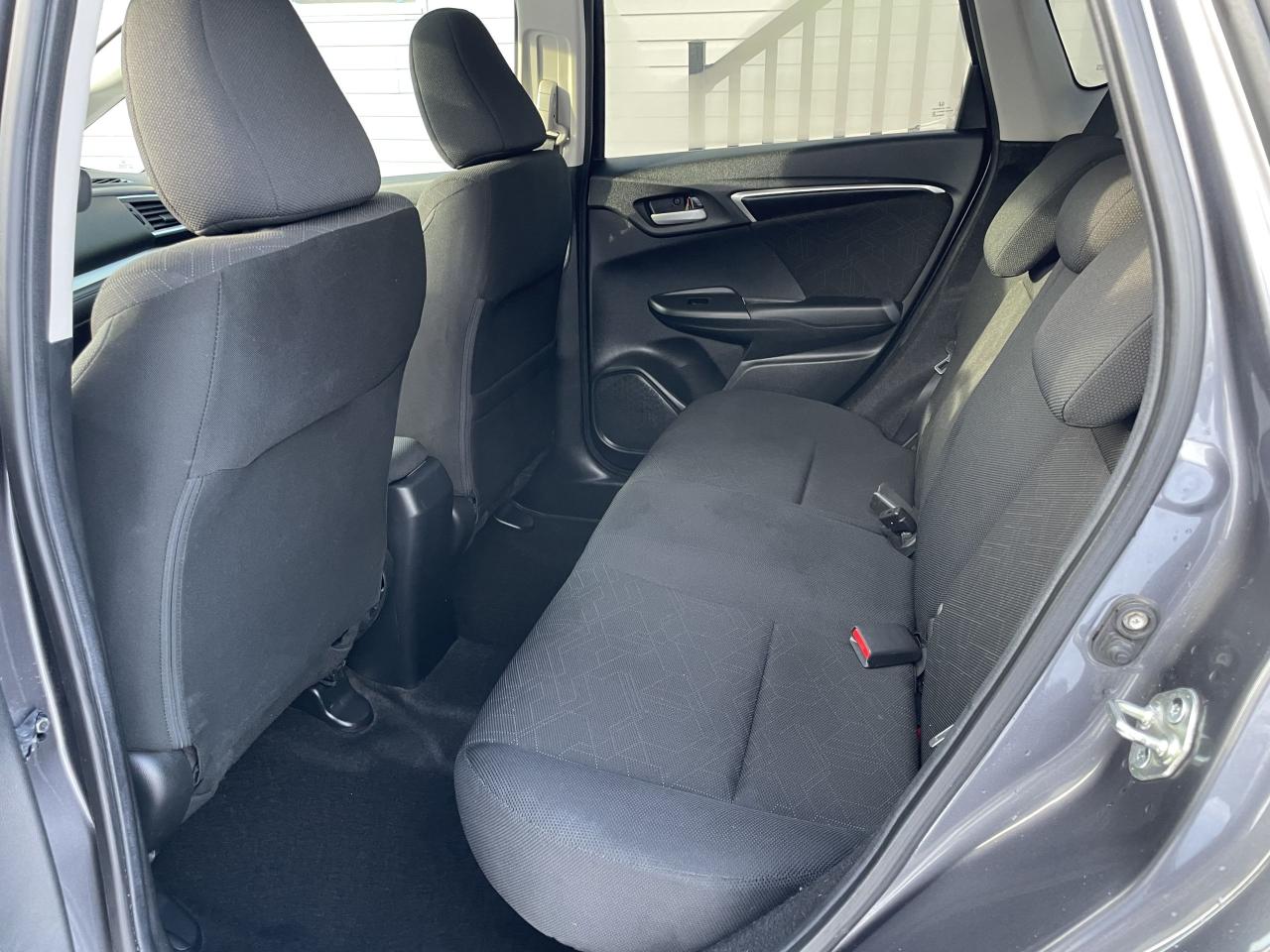 2016 Honda Fit EX **ONLY 21,000KM! YES, YOU READ RIGHT!** Photo