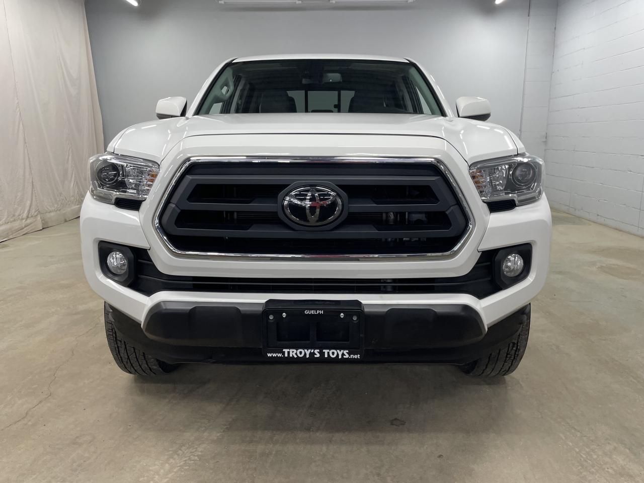 2023 Toyota Tacoma SR5 | 4WD | APPLE CARPLAY/ANDROID AUTO | Photo