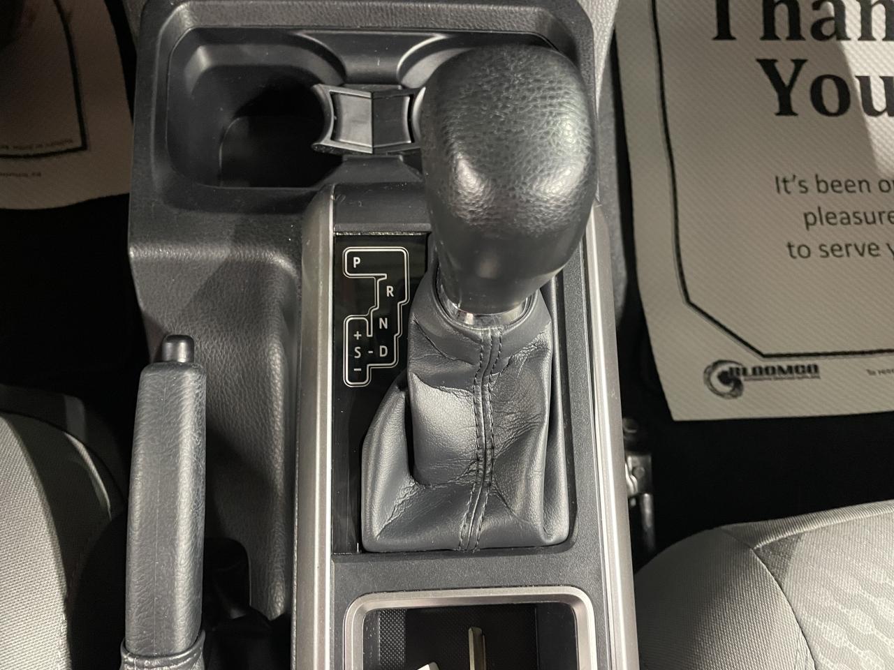 2023 Toyota Tacoma SR5 Photo39