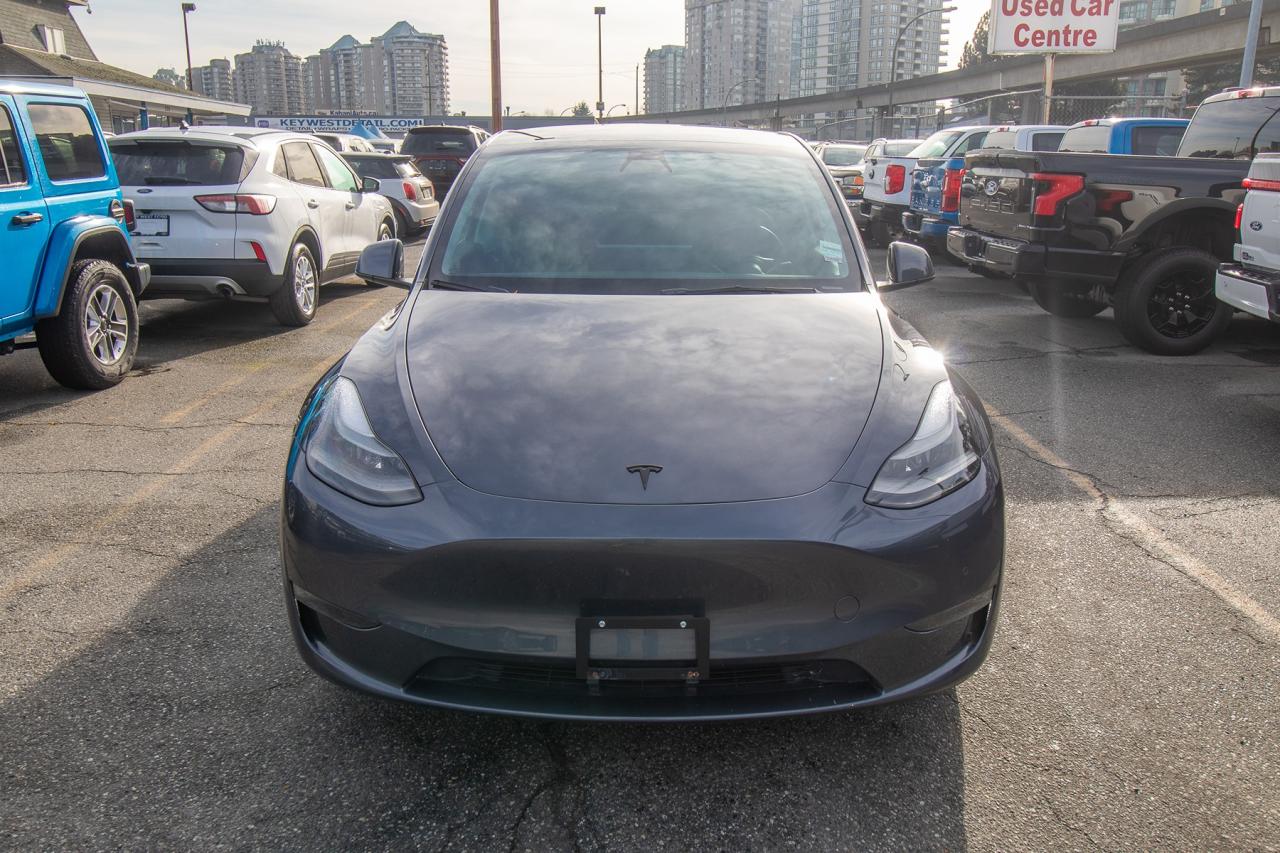 2022 Tesla Model Y Performance AWD Photo3