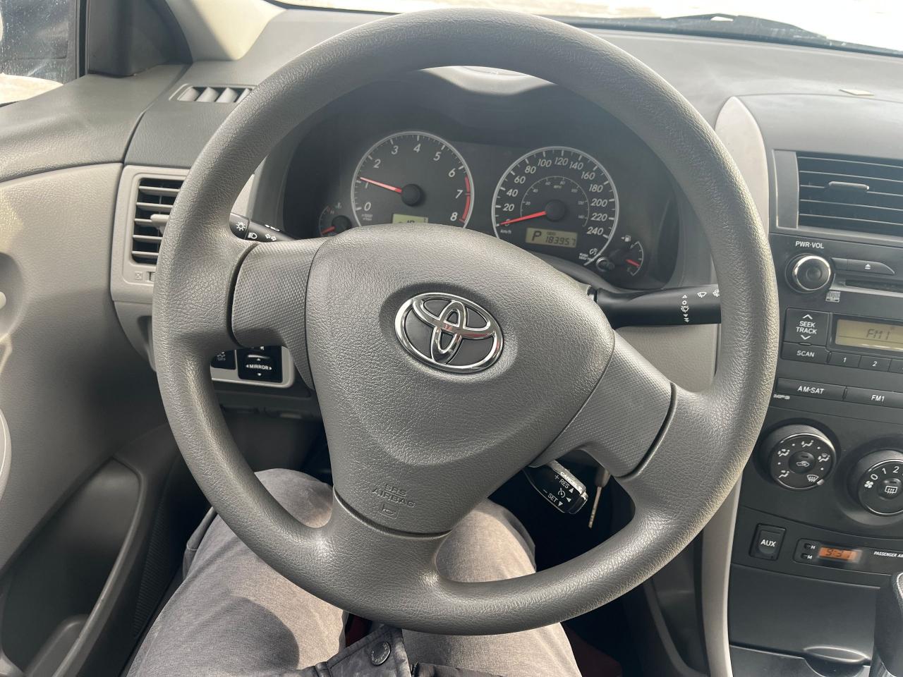 2010 Toyota Corolla CE Photo