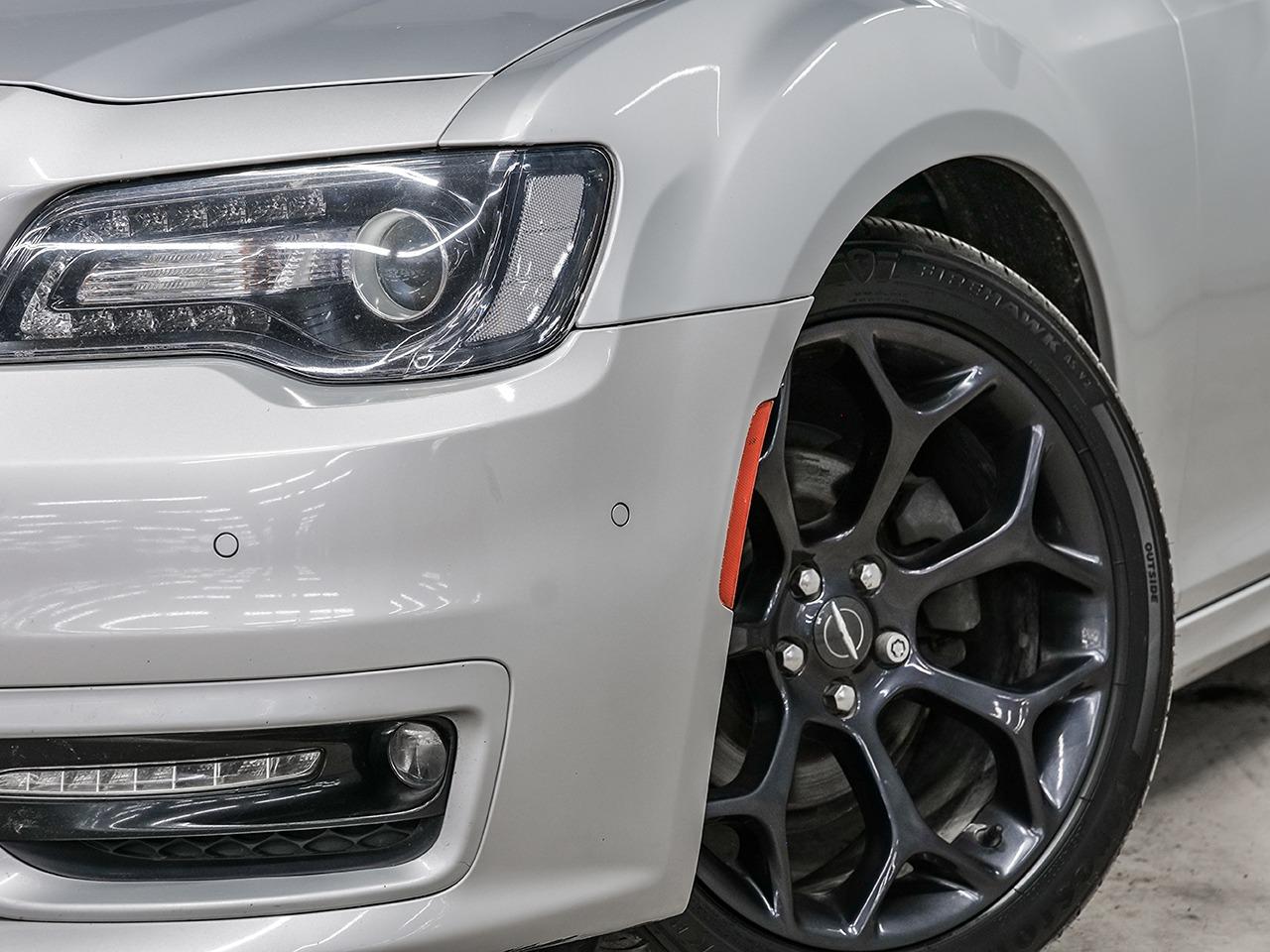 2019 Chrysler 300 300S | 20" BLACK WHEELS | PREMIUM AUDIO | Photo8