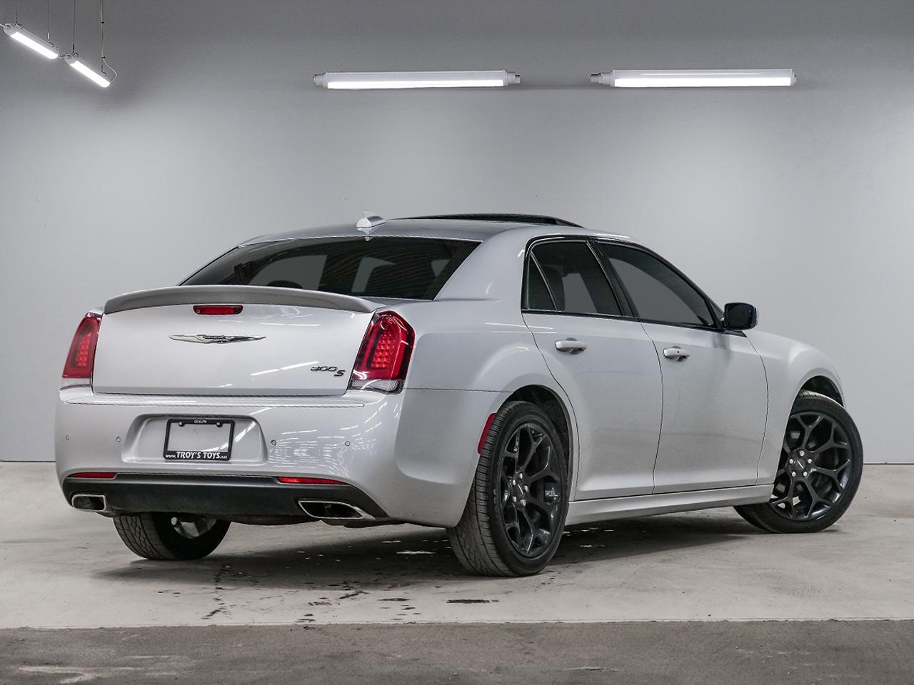 2019 Chrysler 300 300S | 20" BLACK WHEELS | PREMIUM AUDIO | Photo29